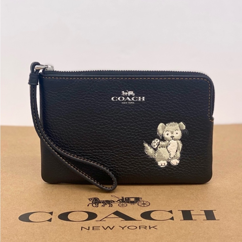 Coach Corner Zip Wristlet Wallet With Happy Dog